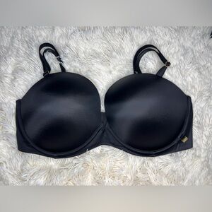 Victoria’s Secret 36DD black very sexy strapless bra